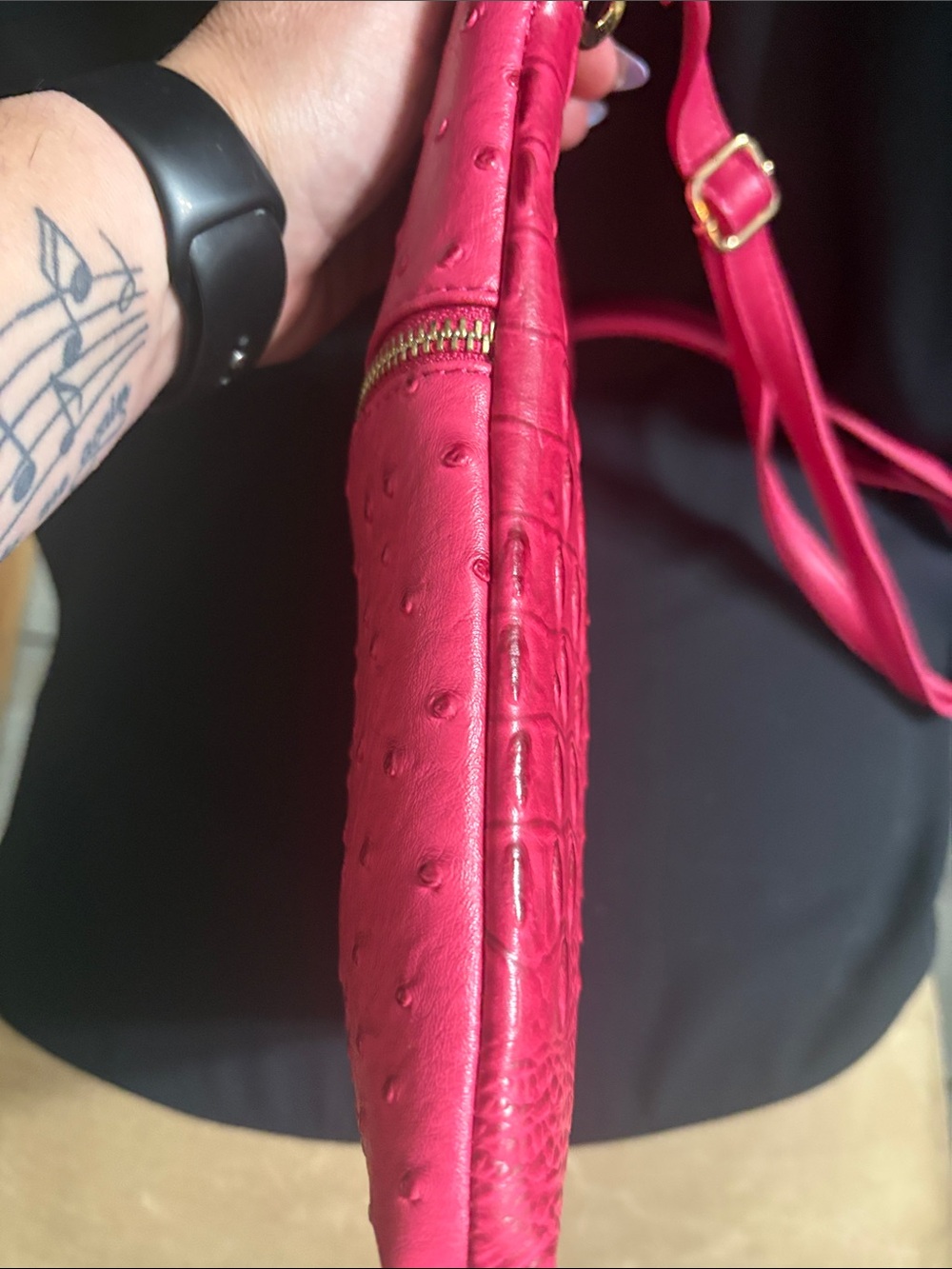 NWOT Hot Pink Faux Ostrich Crossbody Bag with Tassel Accent - Picture 10 of 10